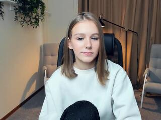 Ladonna Klenke webcam model stream image