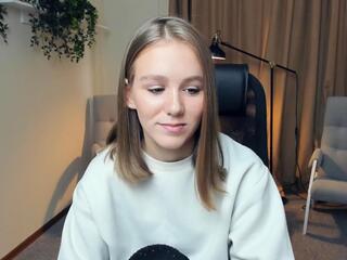 Ladonna Klenke webcam model stream image