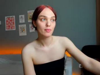 emiliarouds webcam model stream image