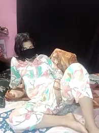 hiddennisha webcam model stream image