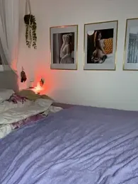 Ellieblessom webcam model stream image