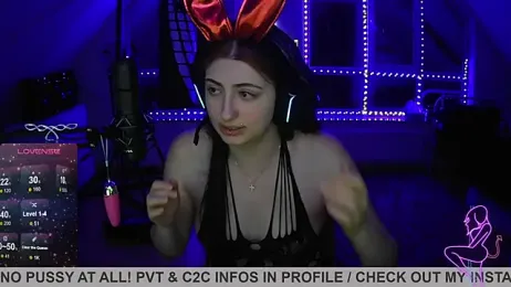 Gamergirl-Linela webcam model stream image