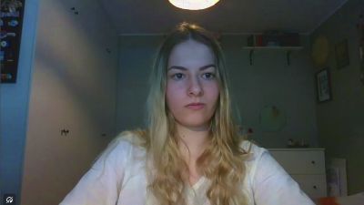 Rosie_June webcam model stream image