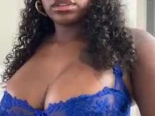 thickassrayne webcam model stream image