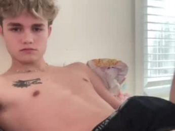 trevorfoxxxxy webcam model stream image