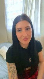 Crystaliabby webcam model stream image