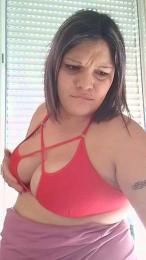 Chaudeejulie webcam model stream image