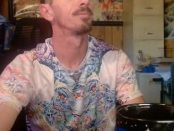 comic_king27 webcam model stream image