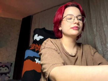 YoungAvenoso webcam model stream image