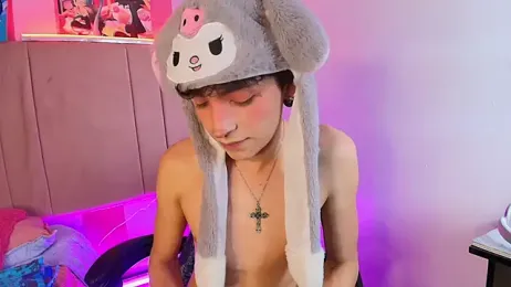 Damiian21_ webcam model stream image