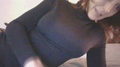 ElleestOuu webcam model stream image