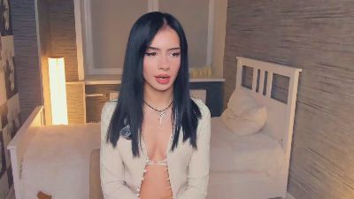 LuiseBeuchler webcam model stream image