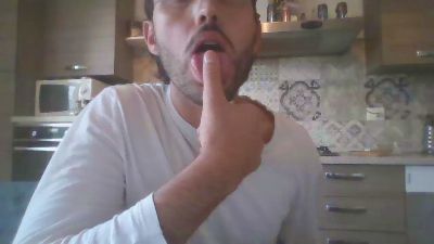 Leoo2727 webcam model stream image