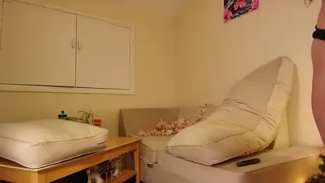 Milky_flexy_cat webcam model stream image