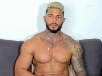 jaketayler10 webcam model stream image