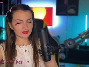 -RED_HAT- webcam model stream image