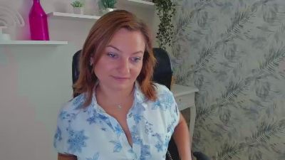 1Angela39 webcam model stream image