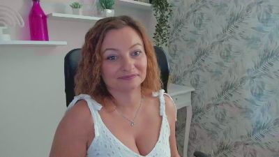 1Angela39 webcam model stream image