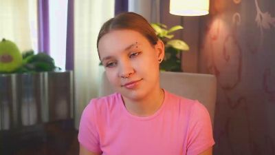 ShawanaTrillo webcam model stream image