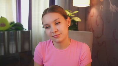 ShawanaTrillo webcam model stream image