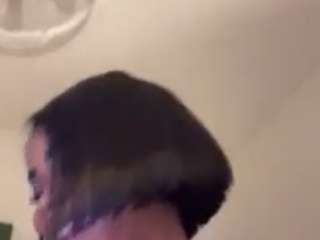 hopefrench webcam model stream image