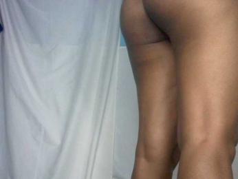 Fabrilla webcam model stream image