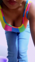 Jeans_Pee webcam model stream image