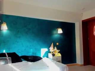 awesome-jolie webcam camsoda model stream image