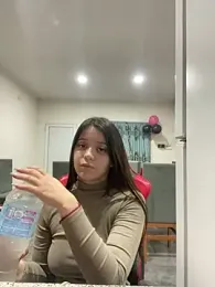 kiarafonseca_ webcam model stream image
