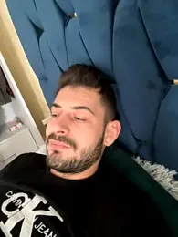 Yykq98 webcam model stream image