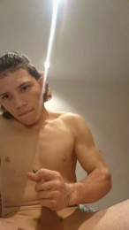 Jhonzu webcam model stream image