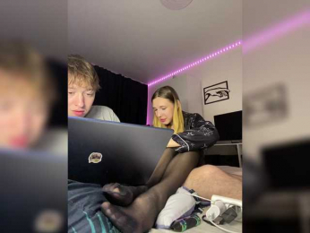 mia_wap webcam bongacams model stream image