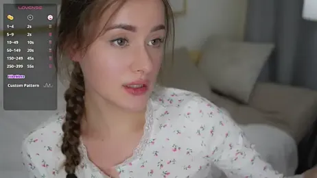 RoxyRolls webcam model stream image
