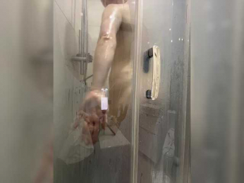 DinaVixen webcam model stream image