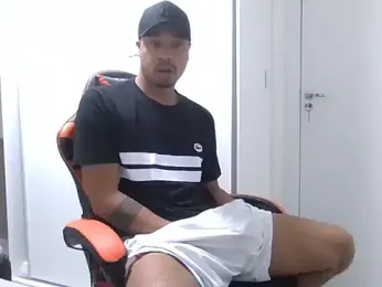 JUNINHOLEKEJR webcam stripchat model stream image