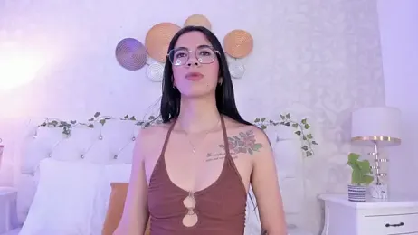 Clarisse28 webcam model stream image