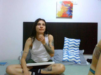 clhoeyviolett webcam model stream image