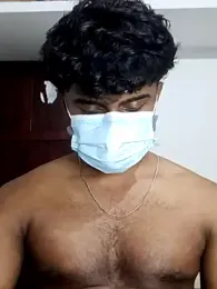 Flirtwithbeer webcam model stream image