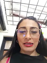 Bella_Office-Naughty1 webcam model stream image