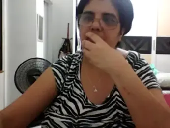 Carolzinha40 webcam model stream image