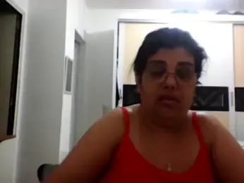 Carolzinha40 webcam model stream image