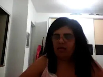 Carolzinha40 webcam model stream image