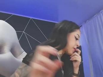 emilydaft webcam model stream image