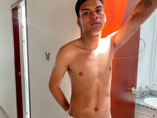 Leonard Lopez webcam model stream image
