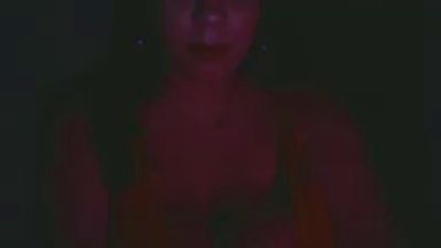 Lotuzpetals webcam model stream image