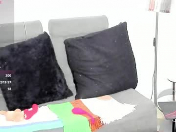 agathalombardi webcam model stream image