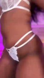 ValRivera webcam model stream image