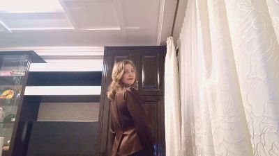 VivanDoolittle webcam cam4 model stream image