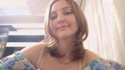 VivanDoolittle webcam cam4 model stream image