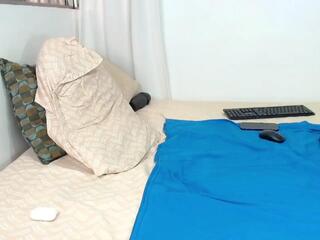 Brant Morrison webcam model stream image
